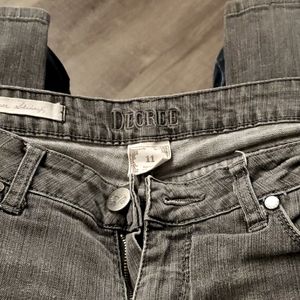 DECREE SUPER SKINNY JEANS